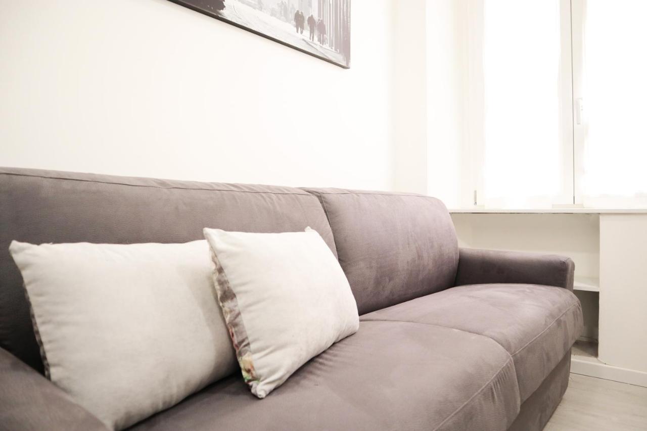 Navigli Tiny Bright House Apartment Милано Екстериор снимка