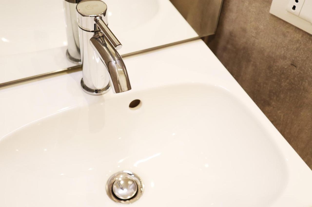 Navigli Tiny Bright House Apartment Милано Екстериор снимка