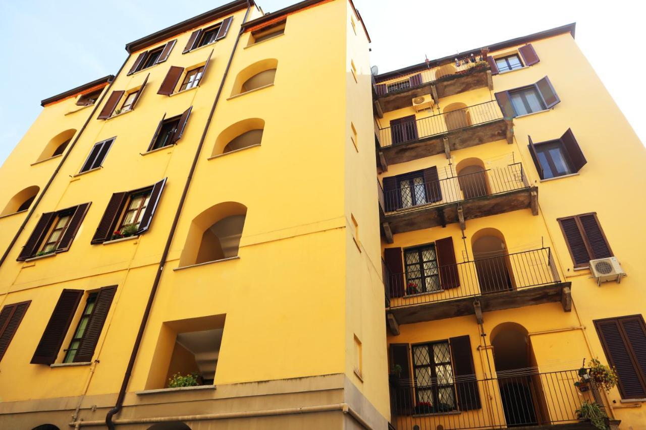 Navigli Tiny Bright House Apartment Милано Екстериор снимка